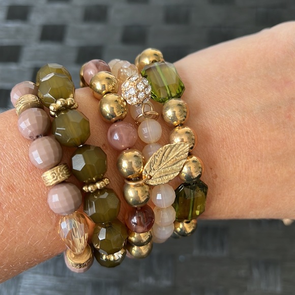 Fashion Jewelry Set - Picture 6 of 6